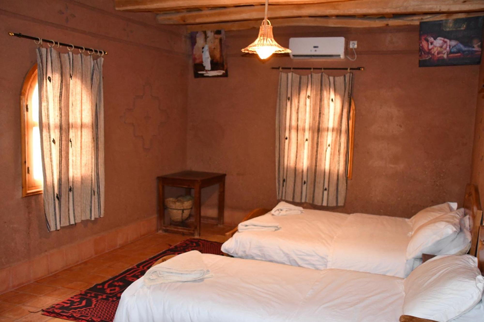 Bou Drarar Gite D'Etape Tamaloute Bed & Breakfast エクステリア 写真