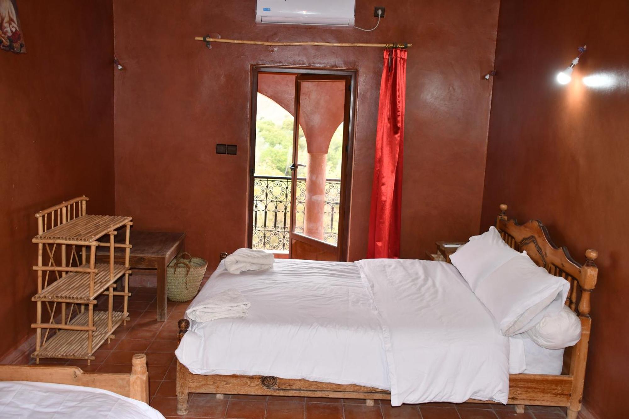 Bou Drarar Gite D'Etape Tamaloute Bed & Breakfast エクステリア 写真