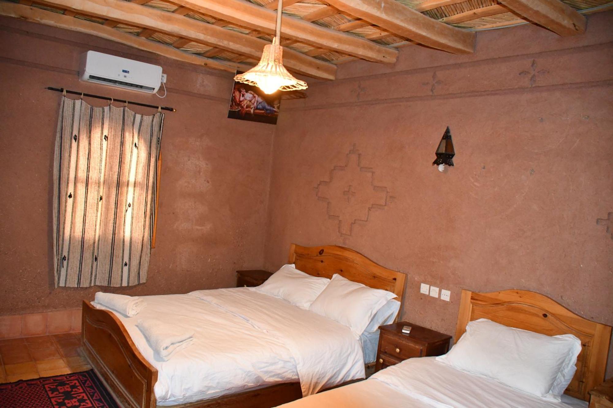 Bou Drarar Gite D'Etape Tamaloute Bed & Breakfast エクステリア 写真