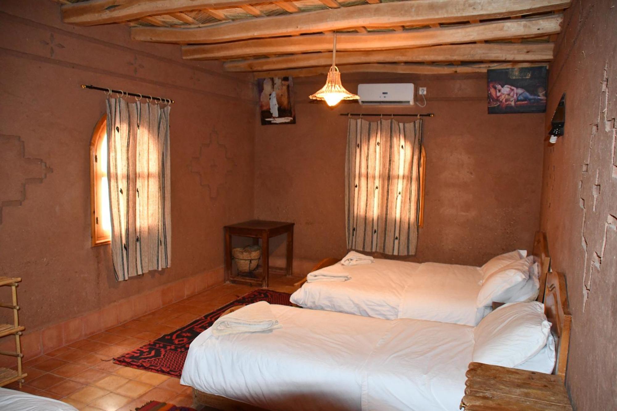 Bou Drarar Gite D'Etape Tamaloute Bed & Breakfast エクステリア 写真